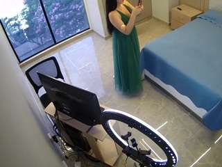 voyeurcam-casa-salsa-bedroom-12 webcam model stream image