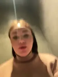 KiraSunshine webcam stripchat model stream image