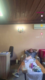 Wear1ooo webcam model stream image