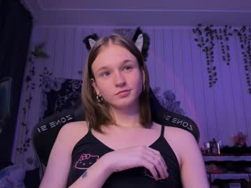 nloraaa webcam model stream image