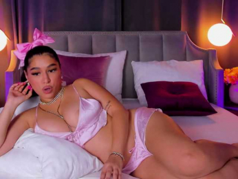SierraBlaze webcam bongacams model stream image