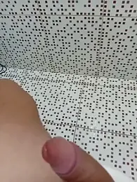 Gustavooo2020 webcam model stream image