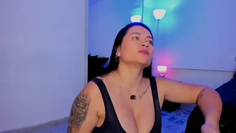 leslie_k webcam stripchat model stream image