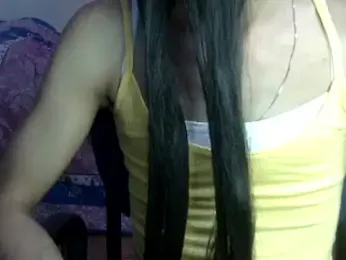 SweetyCD webcam model stream image