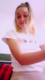Amedeia webcam model stream image