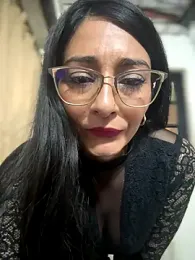 Bella_Office-Naughty1 webcam model stream image