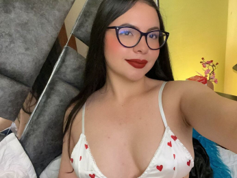 SapphiraLux webcam model stream image