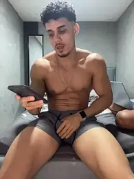 Tony_22cm webcam stripchat model stream image