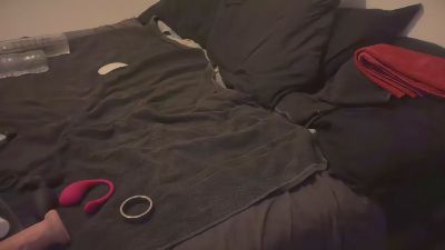 Hotexhib3 webcam model stream image