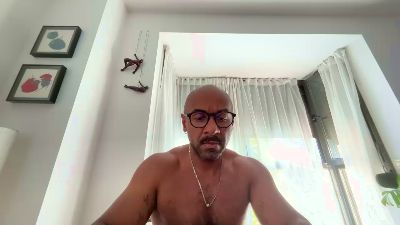 Mad45_ webcam model stream image