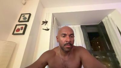 Mad45_ webcam model stream image