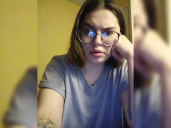 SleepyCloud webcam model stream image