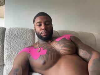 Tairon Tucke webcam model stream image