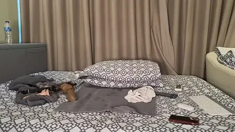 LucyNuty webcam model stream image