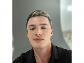 MaikolZuluaga webcam model stream image