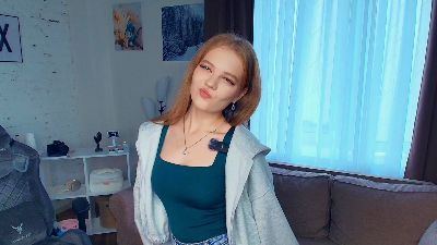 LauraZeuner webcam model stream image