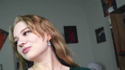 LauraZeuner webcam model stream image