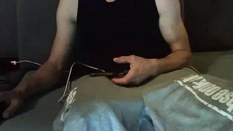 ShyGuyWannaTry webcam model stream image