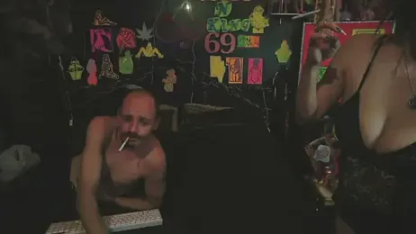 DaddyAndSplashQueen webcam stripchat model stream image