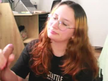 andycherrysecrets webcam model stream image