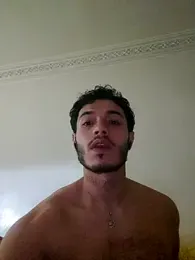 Thewildaliii0 webcam stripchat model stream image