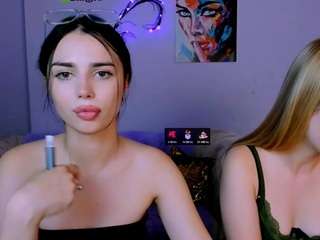 laura-queen webcam camsoda model stream image
