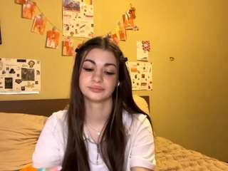 laurynersery webcam model stream image