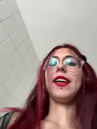 Daniluverotica webcam model stream image