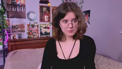 FancyHenley webcam model stream image