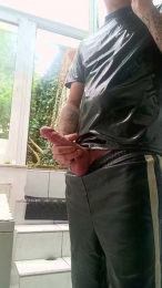 jef34 webcam model stream image
