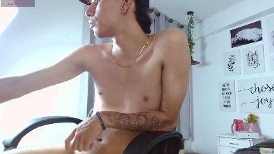 AmethystShadow webcam model stream image