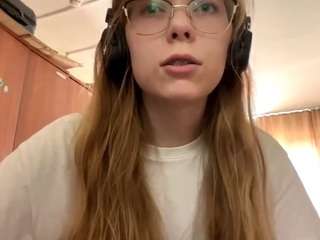 bellcromuel webcam model stream image