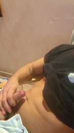 Maxsim9 webcam model stream image