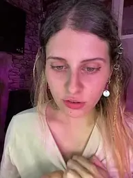 FlorBich webcam stripchat model stream image