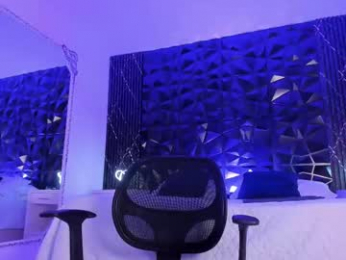 liiamhudson_ webcam model stream image