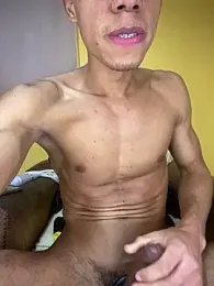 1MoiseXxx1_777 webcam model stream image