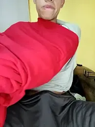 1MoiseXxx1_777 webcam model stream image