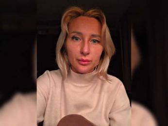 ARotikA1 webcam model stream image