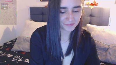 elowen_halley1 webcam model stream image