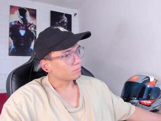 Matthew Fiire webcam model stream image
