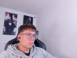 Matthew Fiire webcam model stream image