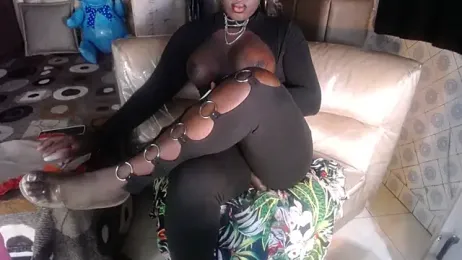 CatrinaGill webcam stripchat model stream image