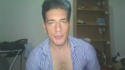 FrankieBully webcam model stream image