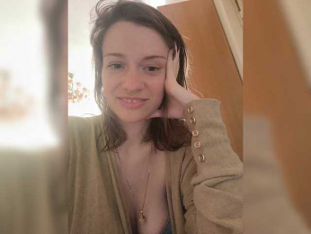 Trisha777 webcam model stream image