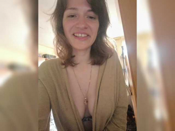 Trisha777 webcam model stream image