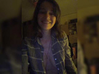 Trisha777 webcam model stream image
