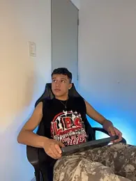 Dominik_Souza webcam model stream image