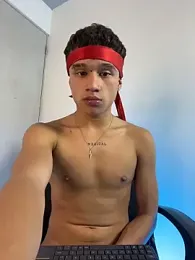 Dominik_Souza webcam model stream image