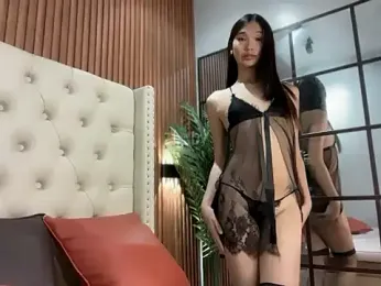 universal_cutie webcam stripchat model stream image