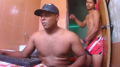 Dirtypig_boys22 webcam model stream image